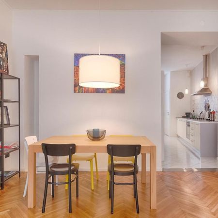 Mihaela Apartment - Charme Near The Station Trieste Dış mekan fotoğraf