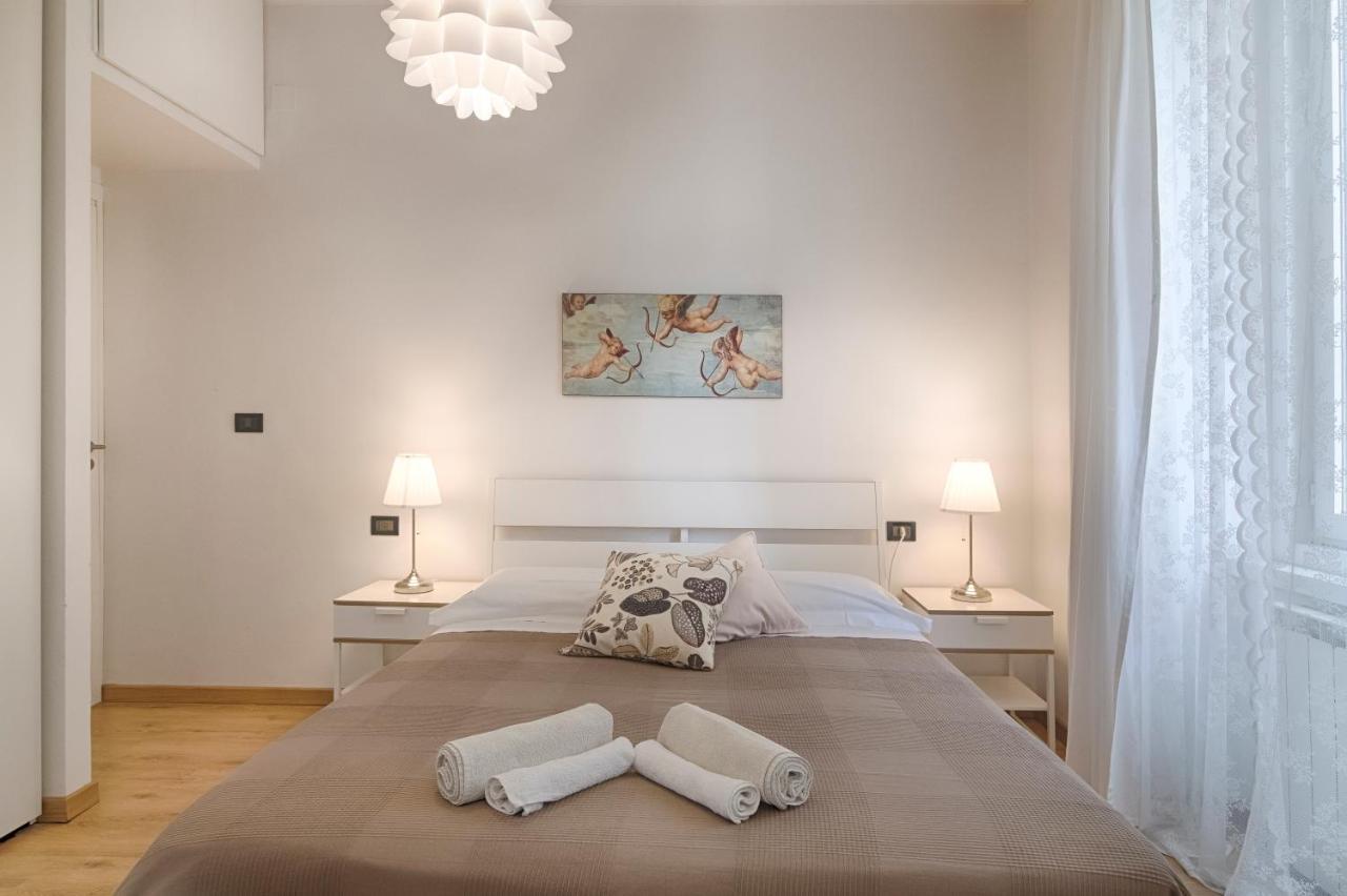 Mihaela Apartment - Charme Near The Station Trieste Dış mekan fotoğraf